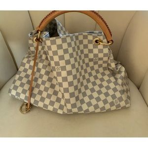 Authentic Louis Vuitton Artsy Azur